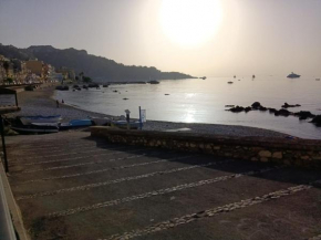 Bilocale fronte mare